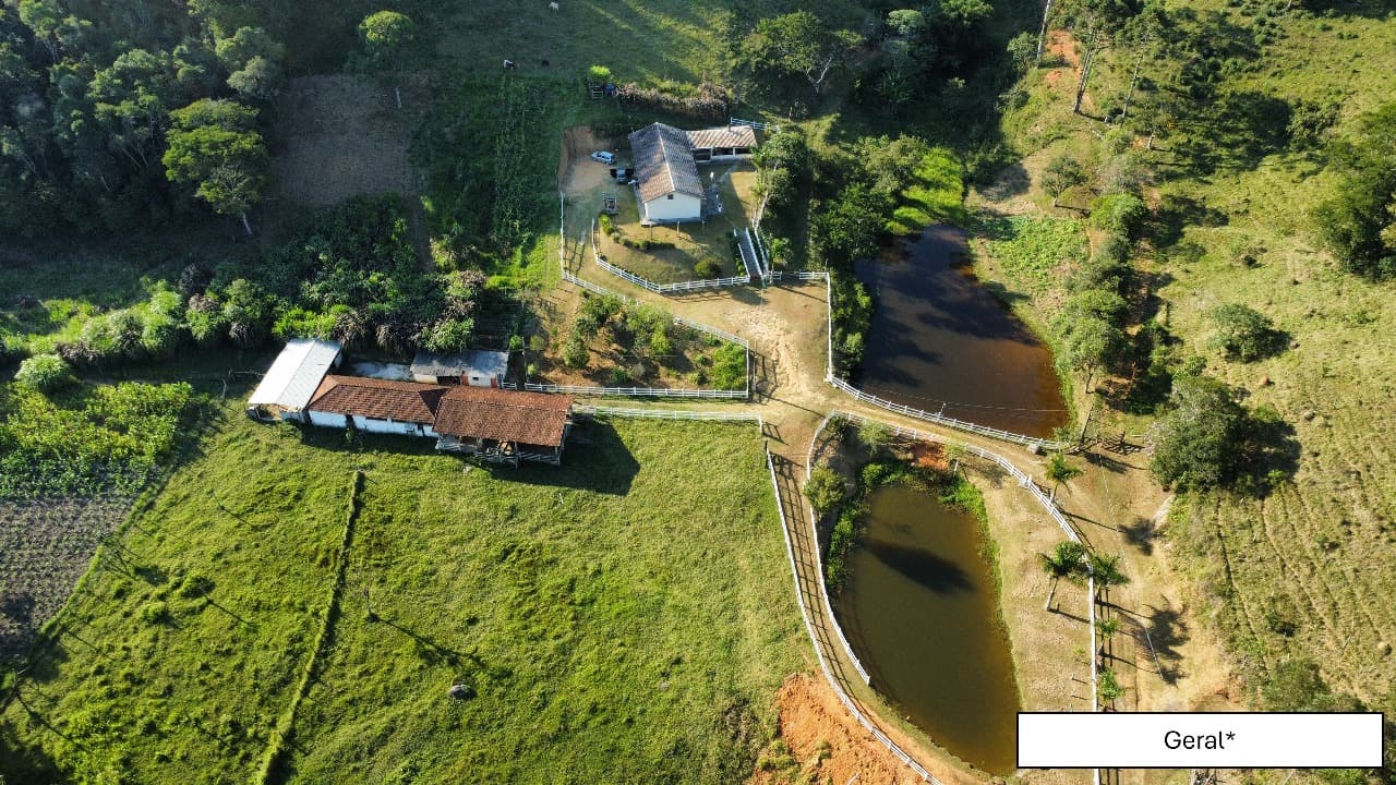 Oportunidade de Negócio Sitio de 5 alqueires a 7 km da cidade de Salesópolis.